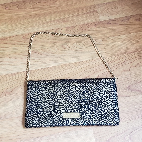 Betsy Johnson Gold & Black Leopard Purse - Picture 2 of 8